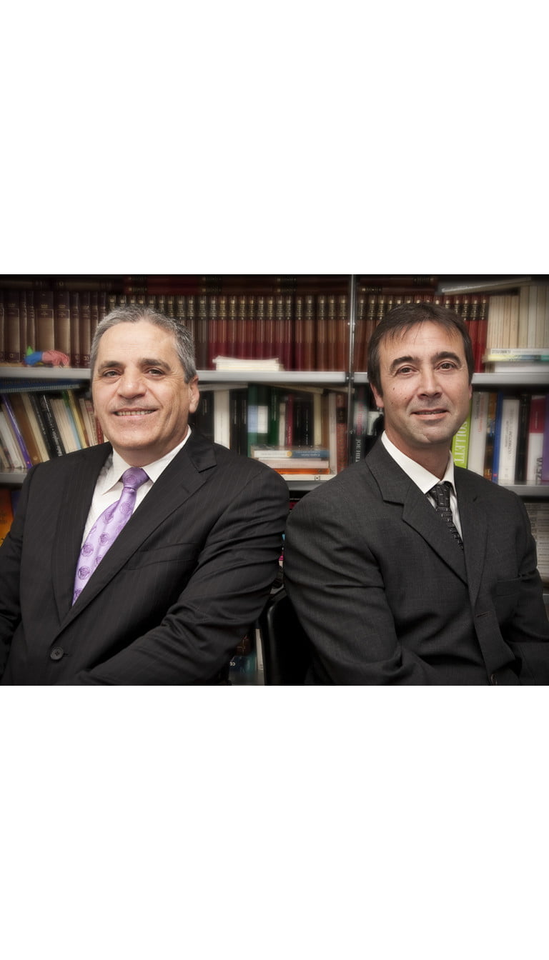 Sr. José Montserrat Martínez et alia