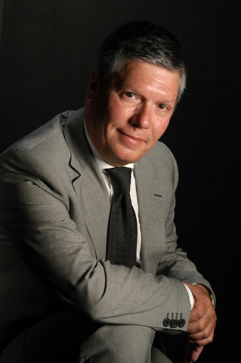 Sr. Carlos Chacón Pérez