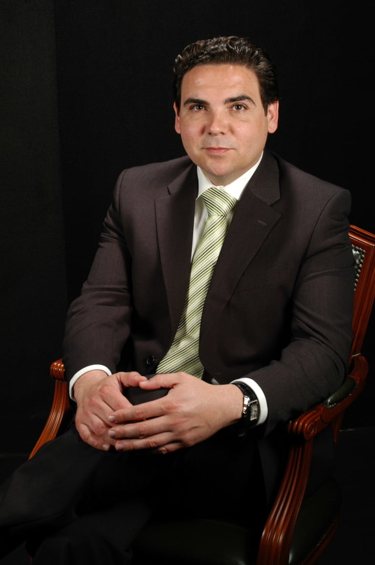 Dr. Daniel Marín de la Cruz