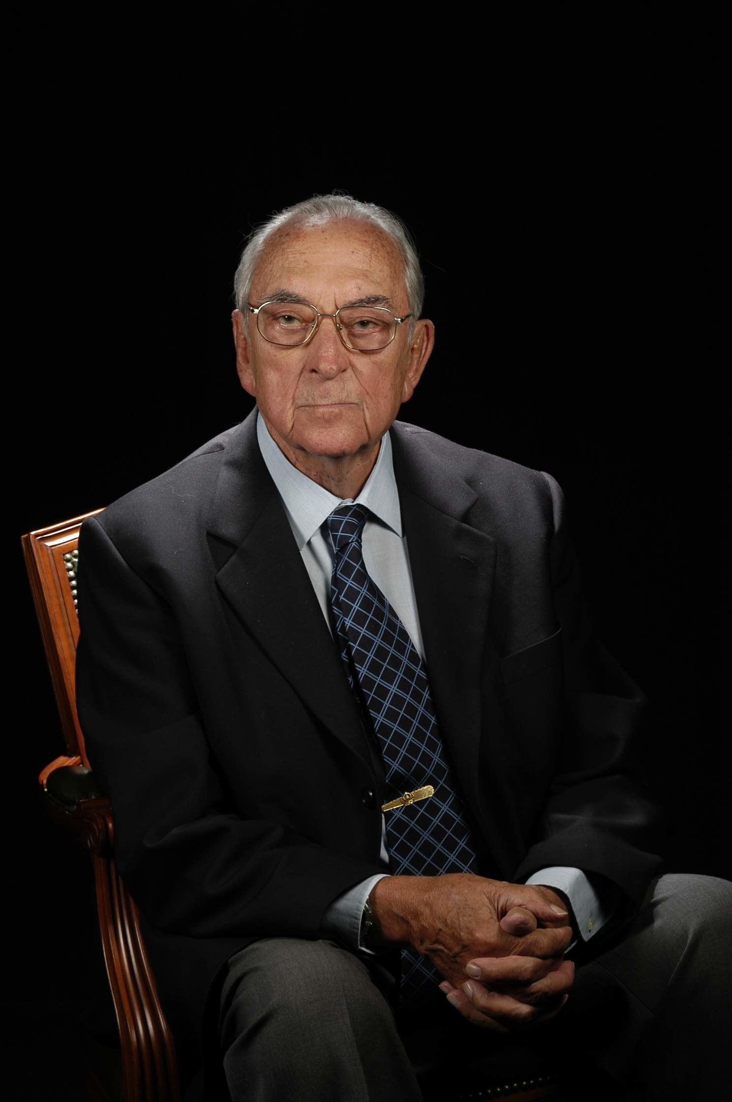 Dr. Alfredo Muiños Simón