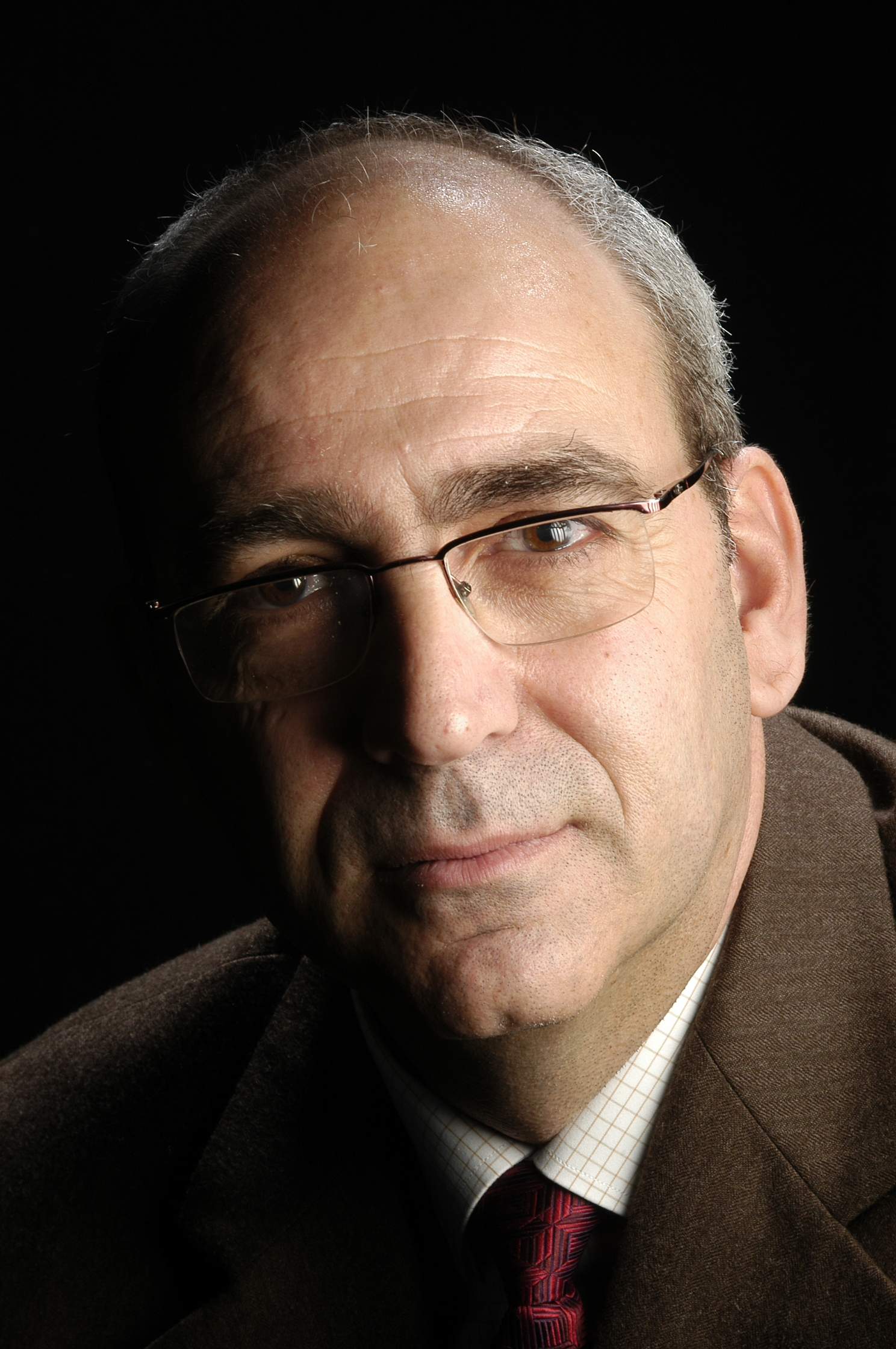Sr. Carlos Tomás Pérez Sánchez